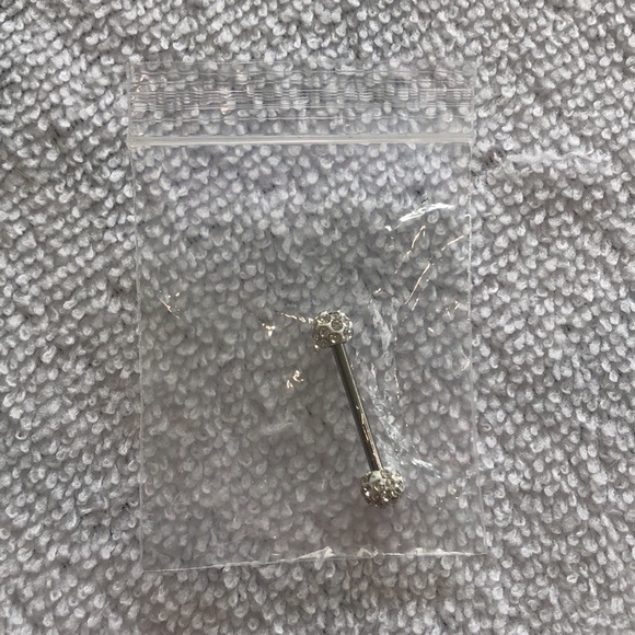 5 pair and two single nipple piercing jewelry - Picture 3 of 8